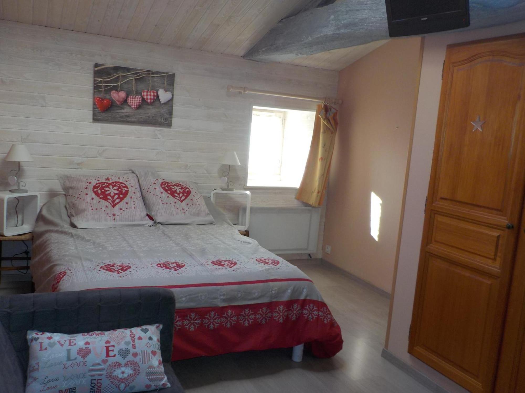 Au Coeur De La Nature Saint-Malo-du-Bois Экстерьер фото